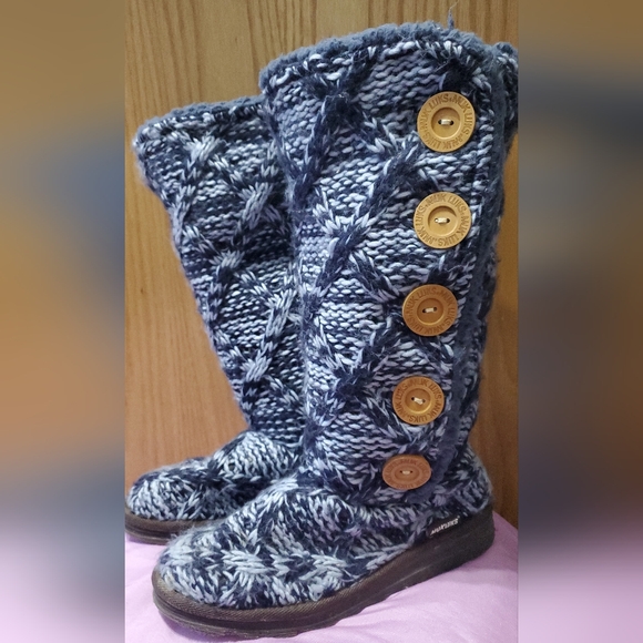 Muk Luks Blue and White Knit Boots - Picture 2 of 4
